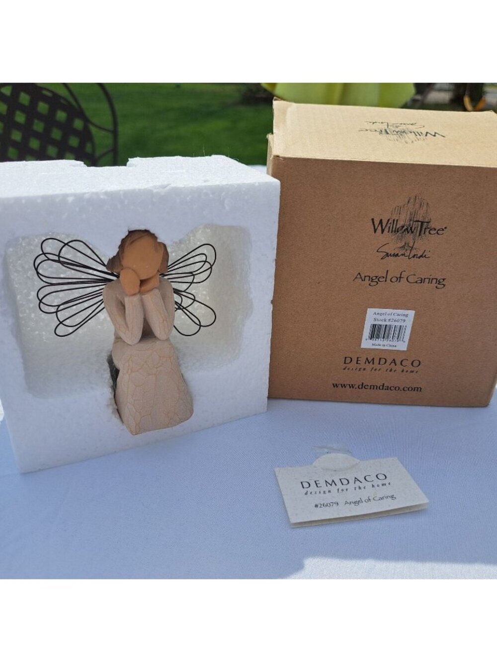 Willow Tree Angel Of Caring Figurine Susan Lordi Box Demdaco Hand-Painted Resin